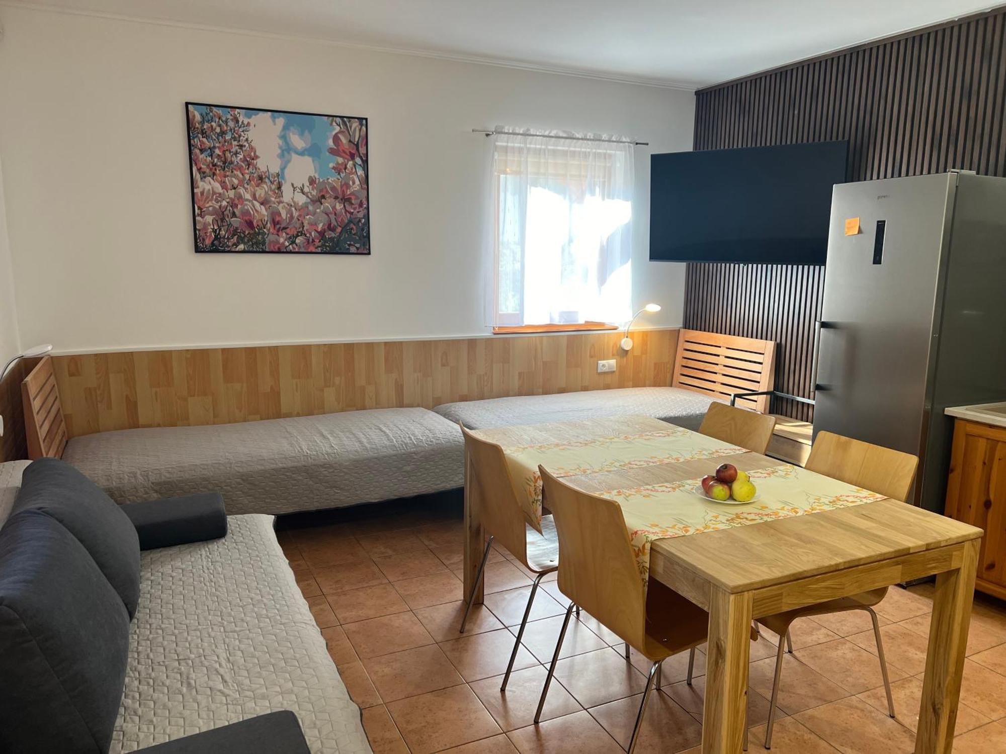 Apartmany Vinné Exterior foto