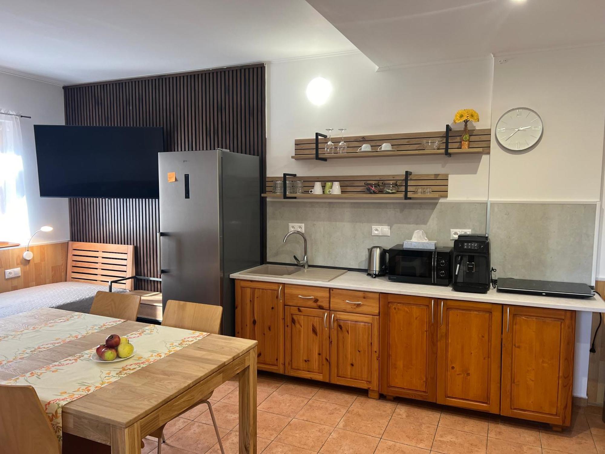 Apartmany Vinné Exterior foto