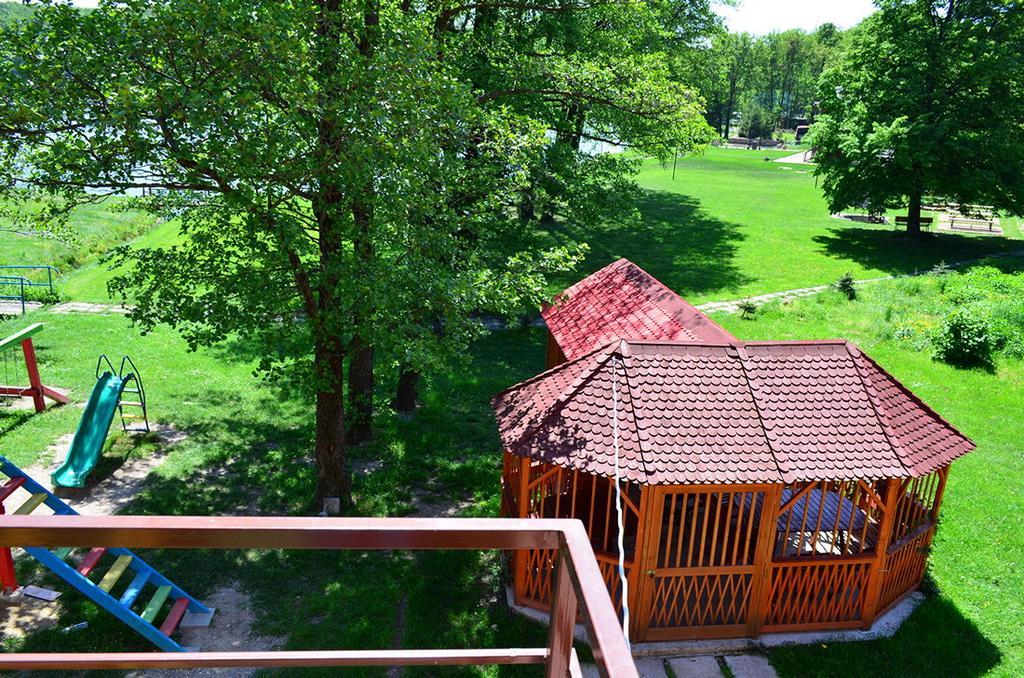 Apartmany Vinné Exterior foto